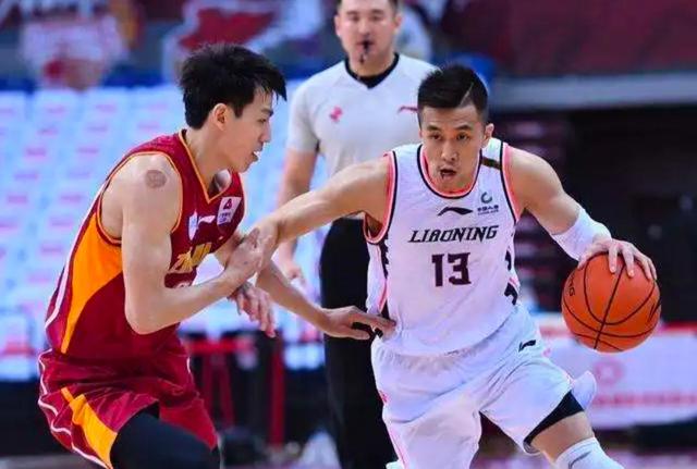 莱万多夫斯基遭遇二十连败，G2教练面临压力！的简单介绍